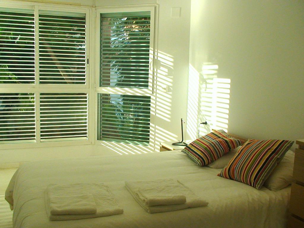 Hotel Mestalla Silence Valencia Zimmer foto